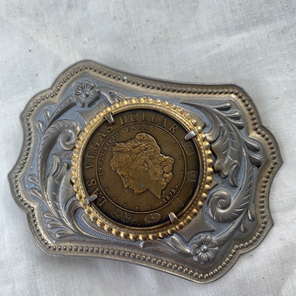 VTG CASINO LAS VEGAS DOLLAR 1878 COIN BELT BUCKLE - Picture 1 of 7